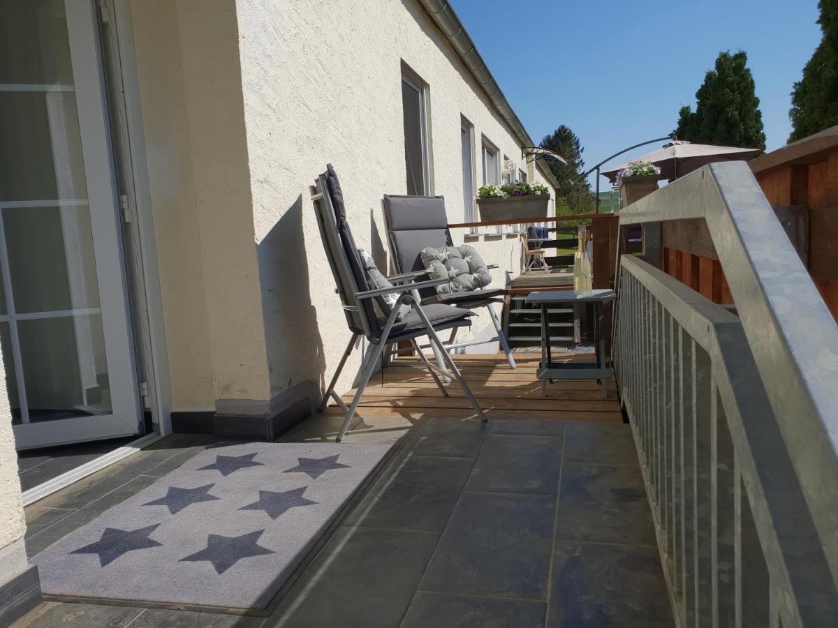 Moderne Ferienwohnung Black Beauty Auf Idyllischem Reiterhof Naehe Burg Eltz Münstermaifeld Exteriör bild